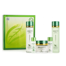 Набір для догляду за обличчям Jigott Зелений чай Well-being Green Tea Skin Care 3SET mini slide 1