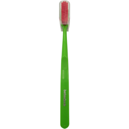 Зубна щітка Betadent Medium зелена з ковпачком (8030009351614_зелений) slide 1