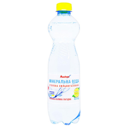 Вода минеральная Ашан со вкусом лимона 0,5л