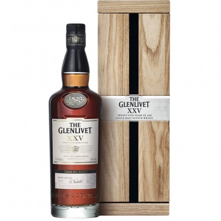 Виски The Glenlivet 25 лет 43% 0,7л в подарочной деревяной  упаковке