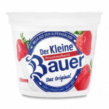 Йогурт Bauer Der Kleine з полуницею 3,5% mini slide 1