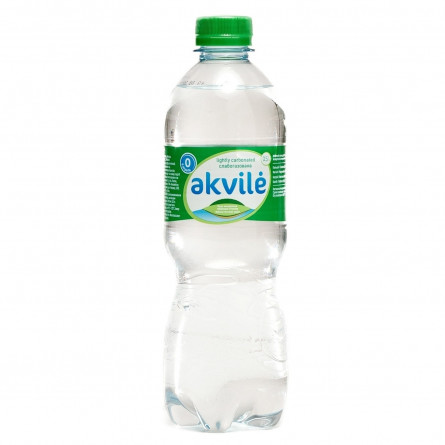 Вода Akvile слабогазированная минеральная 0,5л