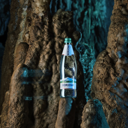 Вода минеральная Borjomi сильногазированная стекляная бутылка 0,5л slide 4