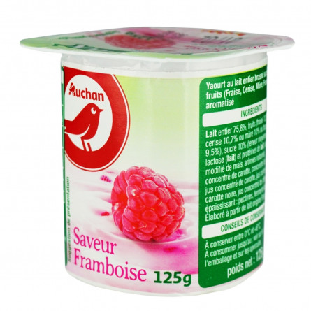 Йогурт Ашан ягодный с кусочками ягод 125г slide 2