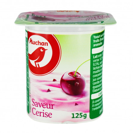 Йогурт Ашан ягодный с кусочками ягод 125г slide 3