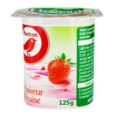 Йогурт Ашан ягодный с кусочками ягод 125г mini slide 4