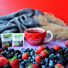 Чай черный Pickwick со вкусом лесных ягод 20х1,5г mini slide 2