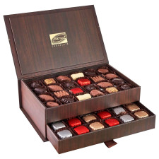 Цукерки Bind Chocolate Luxury Selection 720г mini slide 1