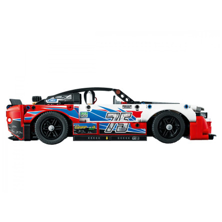 Конструктор Lego Technic Nascar Next Gen Chevrolet Camaro ZL1 slide 3