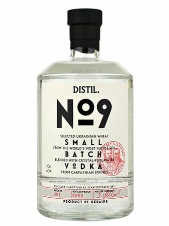 Горілка Дистил №9 / Distil №9, 40%, 0.7л