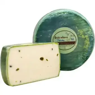 Сир Dutch Cheese Gallery Голландський з фісташками 50% ваговий