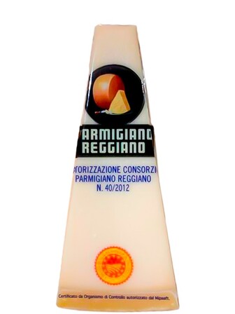 Сир Парміджано Реджано / Parmigiano Reggiano, Mantova, 32%, 200г