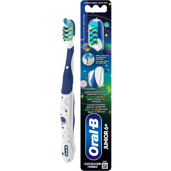 Зубна щітка Oral-B Junior для дітей 6-12 років М'якої жорсткості (8700216749466)