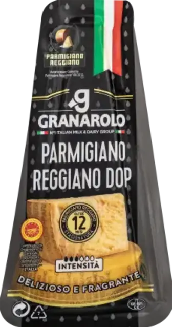 Сир Granarolo Parmigiano Reggiano витримка 12 місяців 32% 150 г