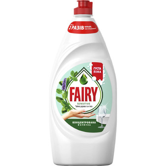 Гель для миття посуду Fairy Sensitive Чайне дерево та м'ята 900 мл (8006530111577)