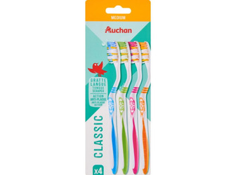 Зубна щітка Auchan класична, Medium 4 шт (3596710534555)