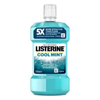 Ополіскувач для ротової порожнини Listerine Свіжа м’ята Захист ясен 250 мл
