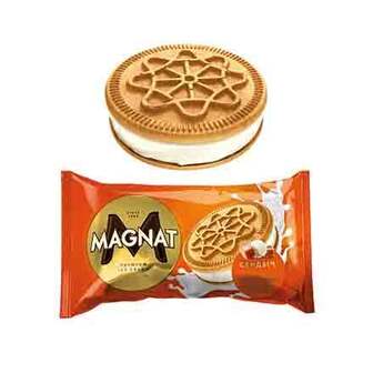 Морозиво 70 г Magnat сендвіч на печиві "Double caramel spicy cookies" п/ет 