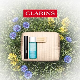 Одягніть свої губи у вишукані сяйні відтінки Clarins