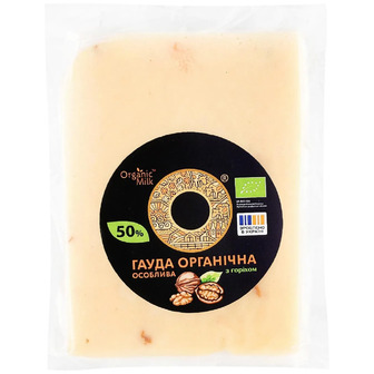 Сир Organic Milk Особливий Гауда з горіхом 50% 130 г (4820178811743)