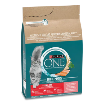 Корм для котів ONE Sterilcat з лососем сухий (2,8кг)