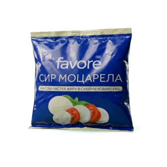 Сир Favore Моцарелла в розсолі 44% 100г