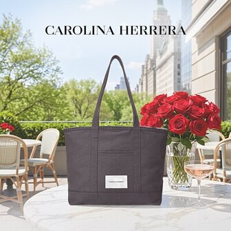 Святкуй літо з Carolina Herrera