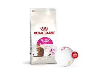 Набір: сухий корм для вибагливих котів Royal Canin Exigent Fussy, 4 кг + диспенсер для корму