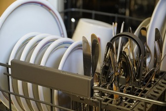 Посудомийна машина: правила експлуатації та догляду