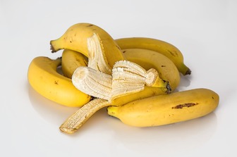 Чи дійсно банани небезпечні: розвінчуємо міфи про улюблений фрукт