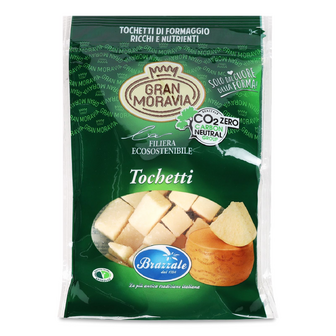 Сир Gran Moravia кубики 32% з коров'ячого молока, 150г