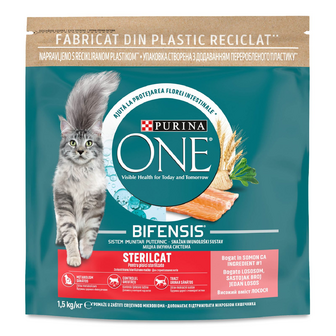 Корм для котів ONE Sterilcat з лососем, 1.5кг