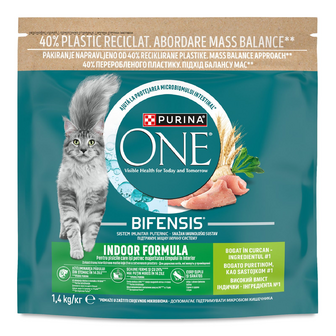 Корм для котів ONE Indoor з індичкою сухий, 1.4кг