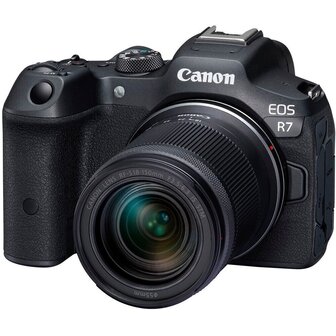 Фотокамера бездзеркальна Canon EOS R7+RF-S 18-150 IS STM (5137C040)
