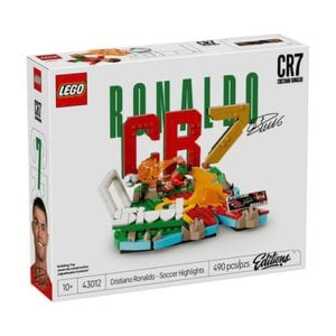 Конструктор LEGO Editions Football Кріштіану Роналду - найкращі моменти футбольних матчів, 490 деталей, від 10 років (43012)